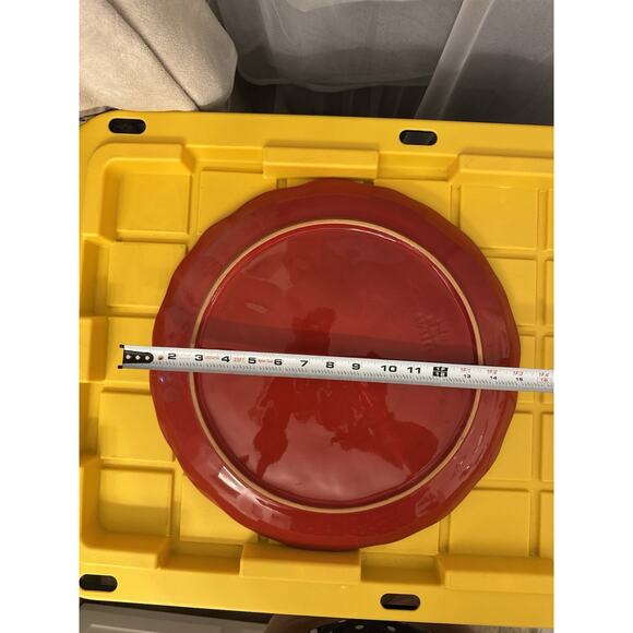 Red Ceramic Leaf Detail Plate Decorative Serving Homeware Made in Italy - Picture 7 of 9